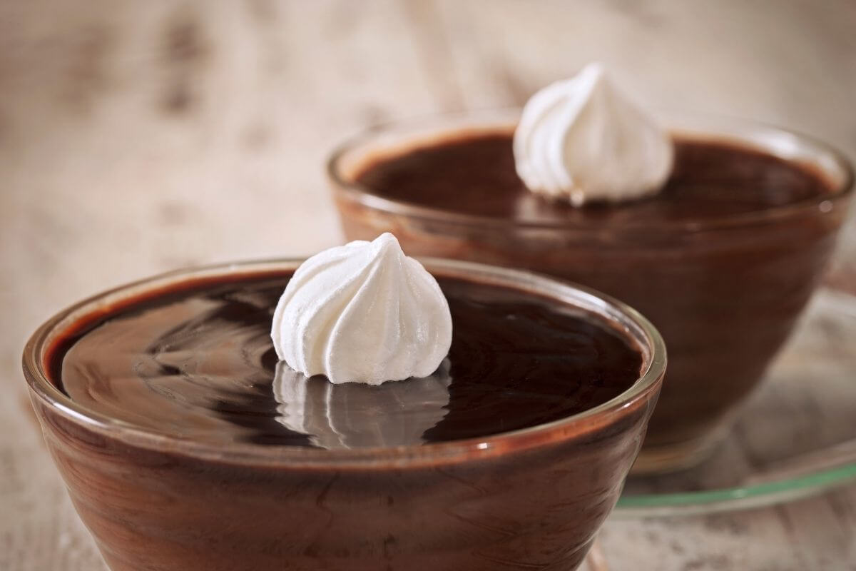 konjak čokoladni puding