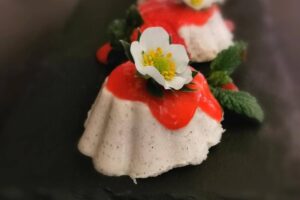 lchf panna cotta pajs brez obresti