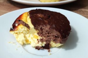 keto cheesecake marmorni muffini pajs brez obresti