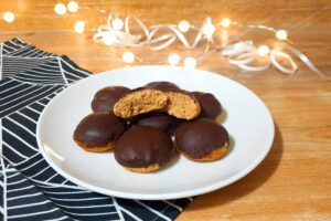 KETO čokoladni medenjaki pajs brez obresti