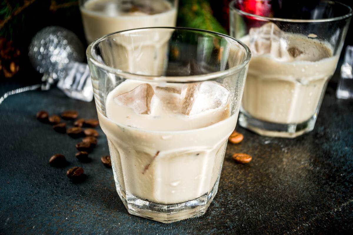 lchf liker baileys pajs brez obresti