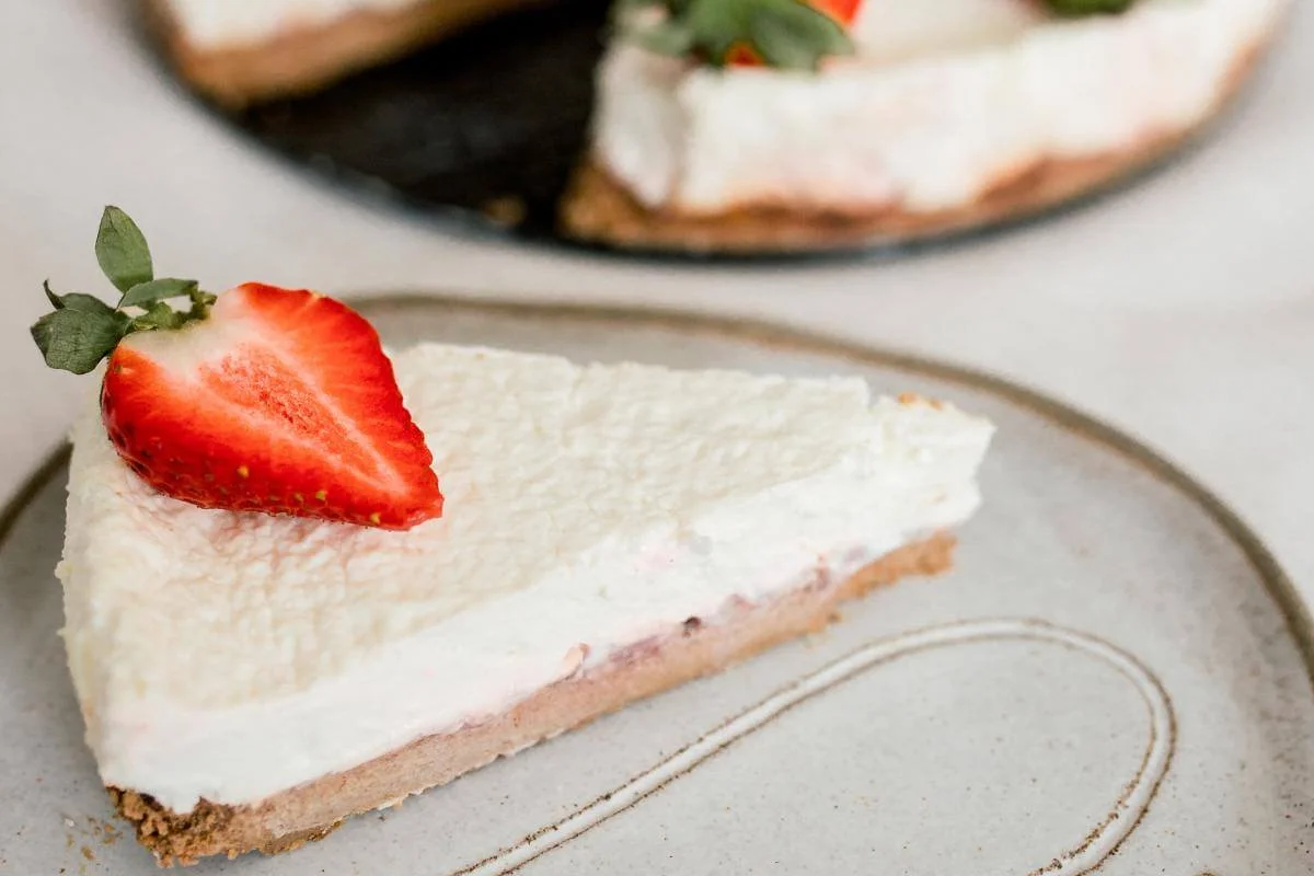keto jagodni cheesecake