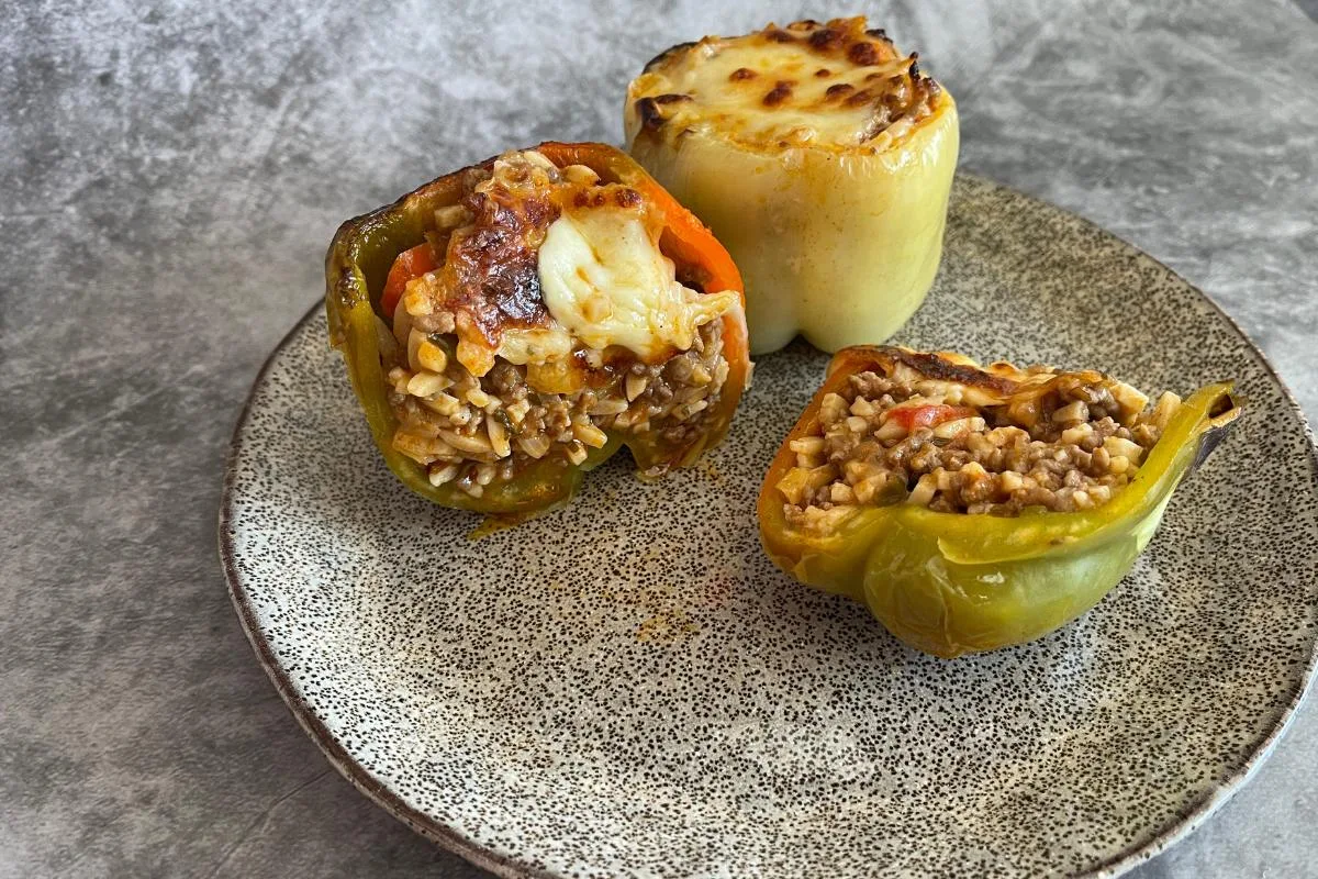 LCHF polnjena paprika