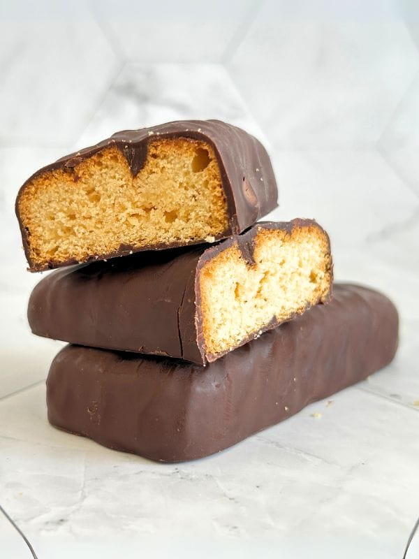 ČokoPom Kolač - Pomarančni fit kolač v čokoladi s sladili (1)