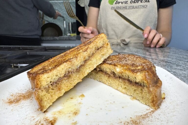 LCHF Cinnamon Roll francoski toast (1)
