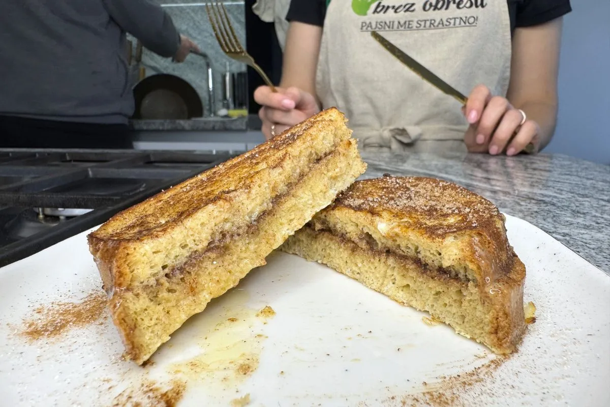 LCHF Cinnamon Roll francoski toast (1)